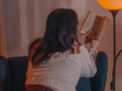 LunaLise - female with brown hair and  big tits webcam at LiveJasmin