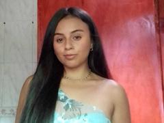 LunaLuxe69 from xLoveCam