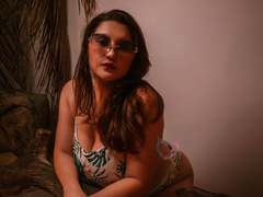 LunaPleasure - female with brown hair and  big tits webcam at xLoveCam