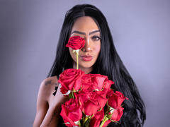 LunaRosee - female with black hair webcam at xLoveCam