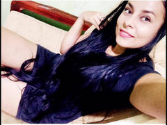 LunaSoler - female with black hair and  small tits webcam at xLoveCam