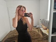 LunaXKiss - female with red hair and  small tits webcam at xLoveCam