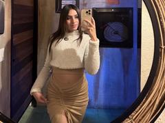 JennaMadison - female with black hair webcam at xLoveCam