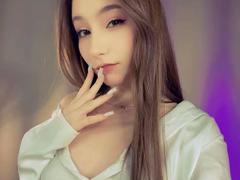 LunariaLive - female webcam at xLoveCam