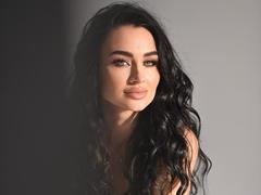 LuneSauvage - female webcam at xLoveCam