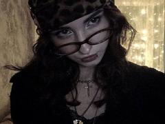 LupeEchavarria - female webcam at xLoveCam