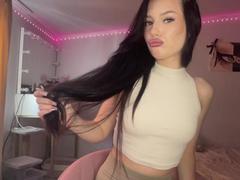 ChaneCarco - female with black hair webcam at xLoveCam