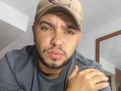 WildKing - male webcam at xLoveCam