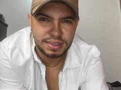 WildKing - male webcam at xLoveCam