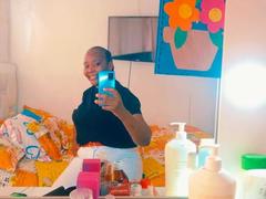 LustyEbonyMilf - female with black hair webcam at xLoveCam