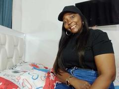 LustyEbonyMilf - female with black hair webcam at xLoveCam