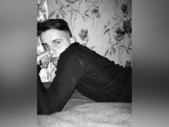 LuxMiamoto - male webcam at xLoveCam