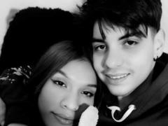 LuxeCouple - shemale webcam at xLoveCam