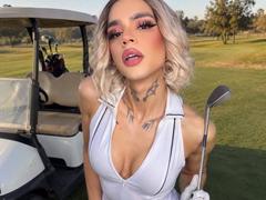 RebecaLoungs - blond shemale webcam at LiveJasmin