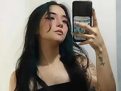 LyRose - female with black hair and  small tits webcam at xLoveCam