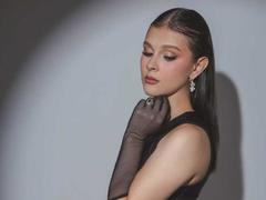 LyaGomez - female webcam at xLoveCam