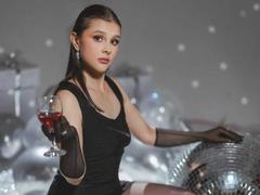 LyaGomez - female webcam at xLoveCam