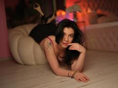 LylithMoon - female with black hair webcam at xLoveCam