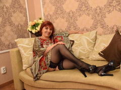 BellaSkyes - female with red hair and  big tits webcam at LiveJasmin