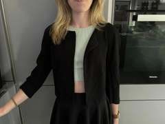 Lynn-69-hot - blond female webcam at xLoveCam