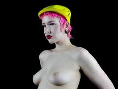 Lynn-Tonic-hot - blond female webcam at xLoveCam