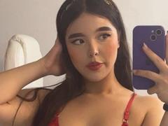 LysaSpicy from xLoveCam