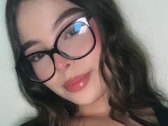 LysaSpicy - female with black hair and  big tits webcam at xLoveCam