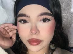 LysaSpicy - female with black hair and  big tits webcam at xLoveCam