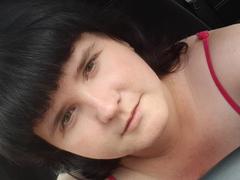 MabelShelly - female with brown hair and  big tits webcam at xLoveCam