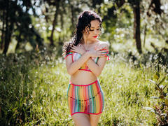 Macaroux - female with black hair and  small tits webcam at xLoveCam