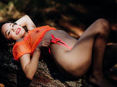 Macaroux - female with black hair and  small tits webcam at xLoveCam