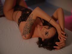 MackenzieHart - female webcam at xLoveCam