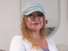 Madamecollinss from xLoveCam