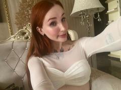 Madamss - blond female with  small tits webcam at xLoveCam