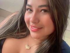 MaddieHorny69 - female webcam at xLoveCam