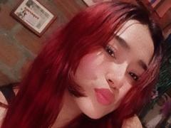 MaddieMoon - female webcam at xLoveCam