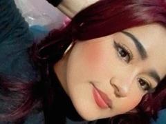 MaddieMoon - female webcam at xLoveCam