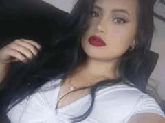 MeganHalle - female with black hair webcam at xLoveCam