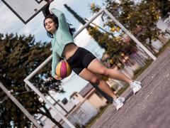 MeganHalle - female with black hair webcam at xLoveCam