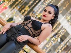 MeganHalle - female with black hair webcam at xLoveCam