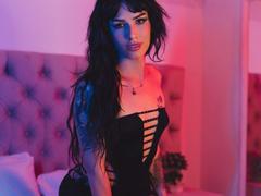 MaddoxCarson from xLoveCam