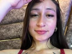 MaddyCarina - female with brown hair and  big tits webcam at xLoveCam