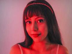 MaddyMills - female with red hair and  small tits webcam at xLoveCam