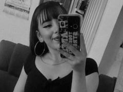 MaddyMills - female with red hair and  small tits webcam at xLoveCam