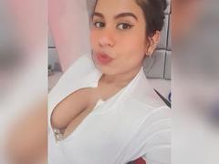 MadisonWell - female with black hair and  big tits webcam at LiveJasmin