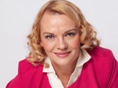 hairyElana - blond female with  big tits webcam at LiveJasmin