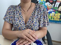 Madrinia - female with brown hair webcam at xLoveCam