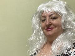 MadyAllav - blond female webcam at xLoveCam