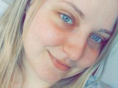 MaggieQueen-hot from xLoveCam