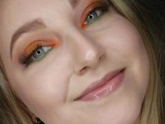 MaggieQueen-hot from xLoveCam